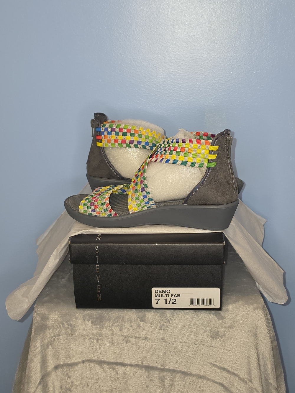 Steven by Steve Madden "Demo Multi Fab" Woven Wedge Sandals Rainbow - Sz 7.5 NIB